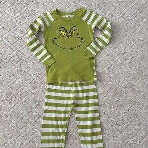 Hanna Andersson Grinch Size 5 PJ Set